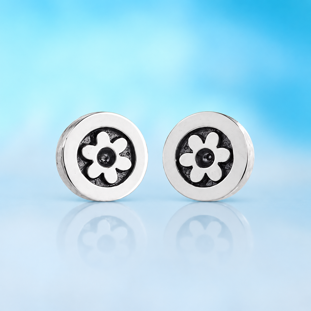 LITTLE FLOWER EARRINGS (Silver)