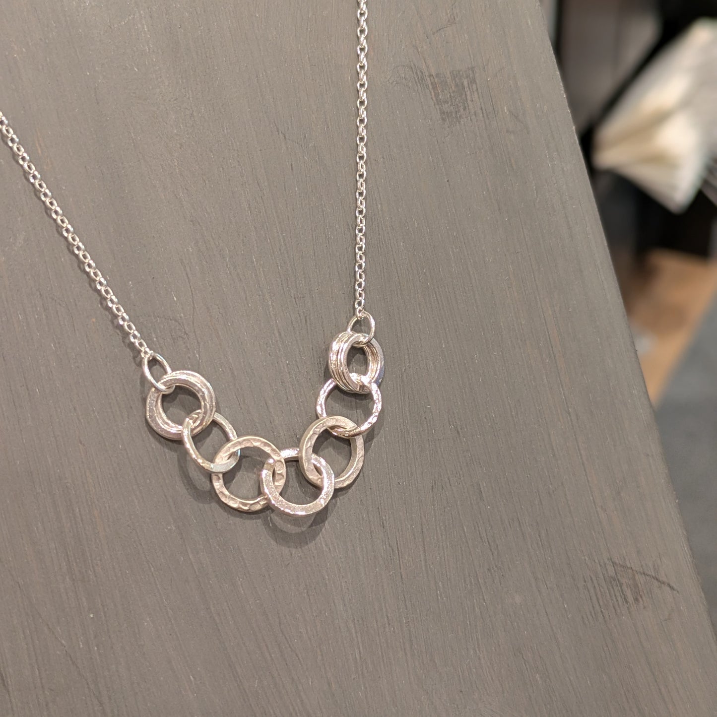 CARRAN Beaten Oval Rings Necklace - Lynsey de Burca