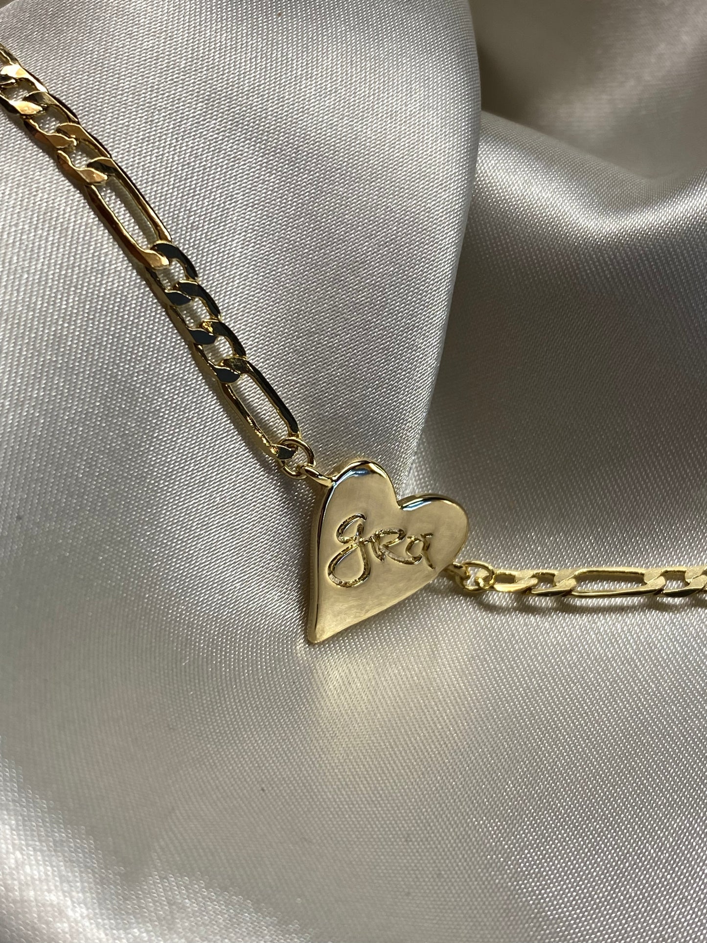 Grá Mór Necklace - Gold