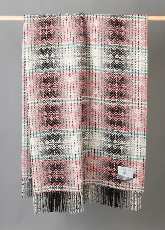 PINK DIAMOND WEAVE THROW - Molloy & Sons Donegal Tweed