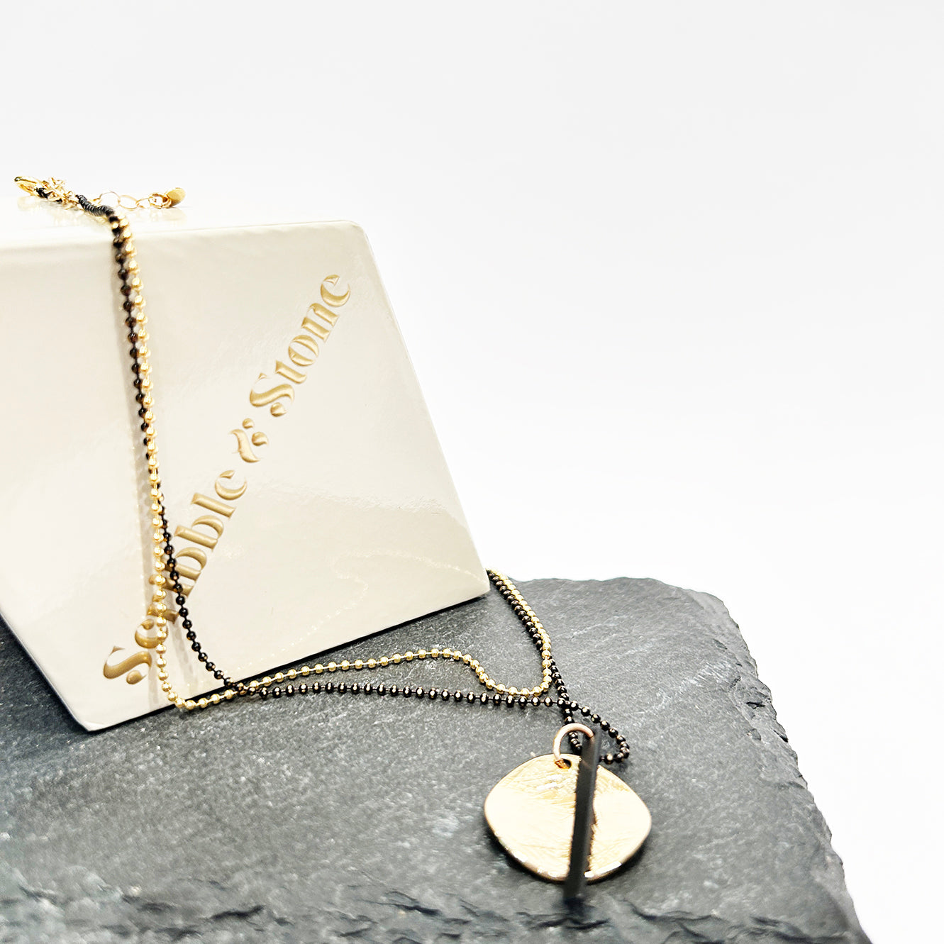 14kt Goldfill Scratched Stem Pendant