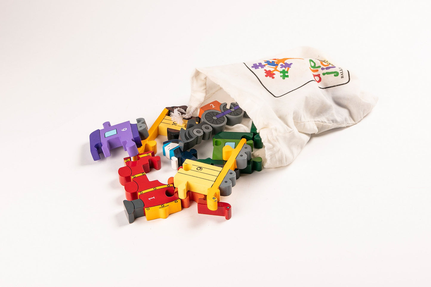 TRAIN - Wooden Number Jigsaw Puzzle