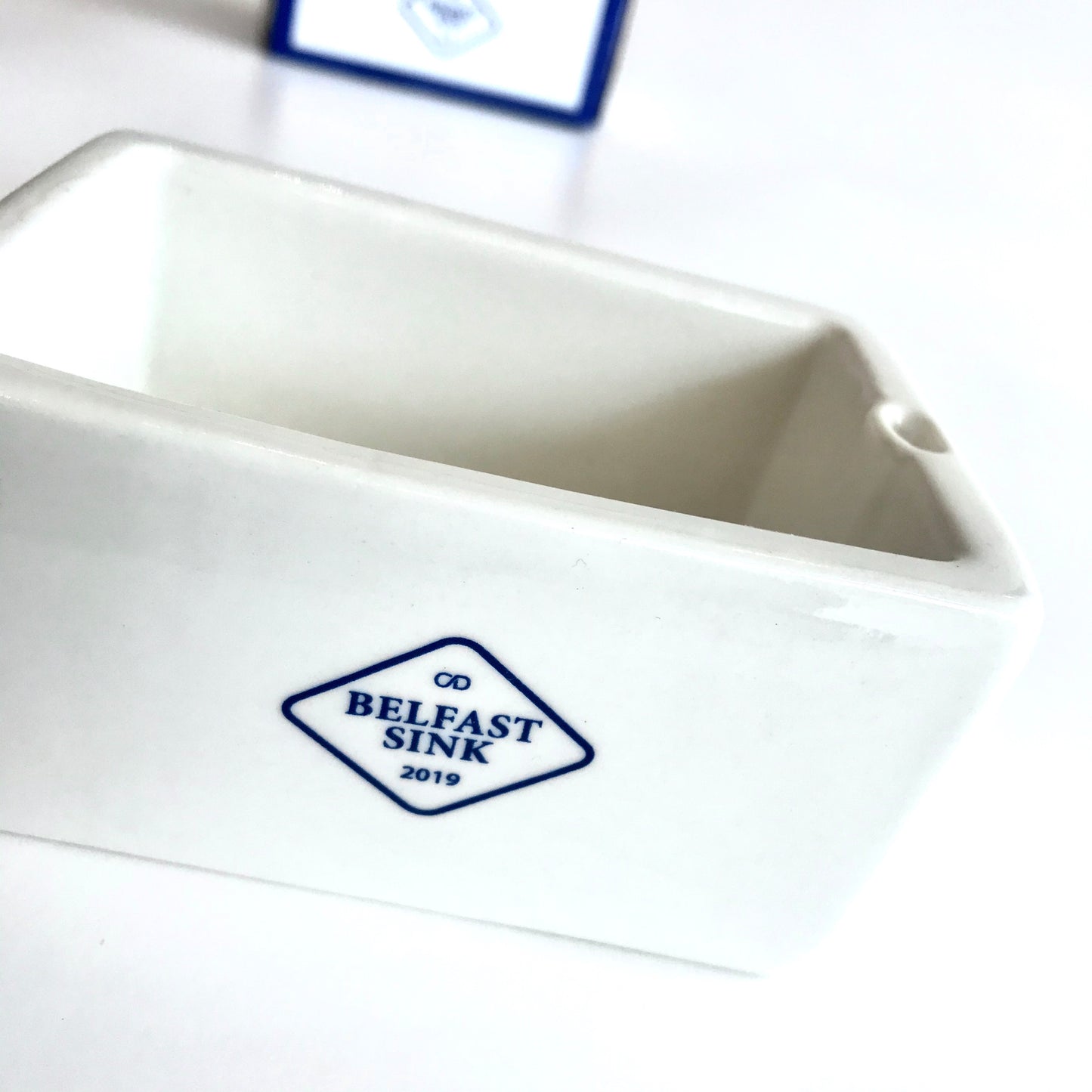 BELFAST SINK - Mini Ceramic Model Replica by Cowfield Design