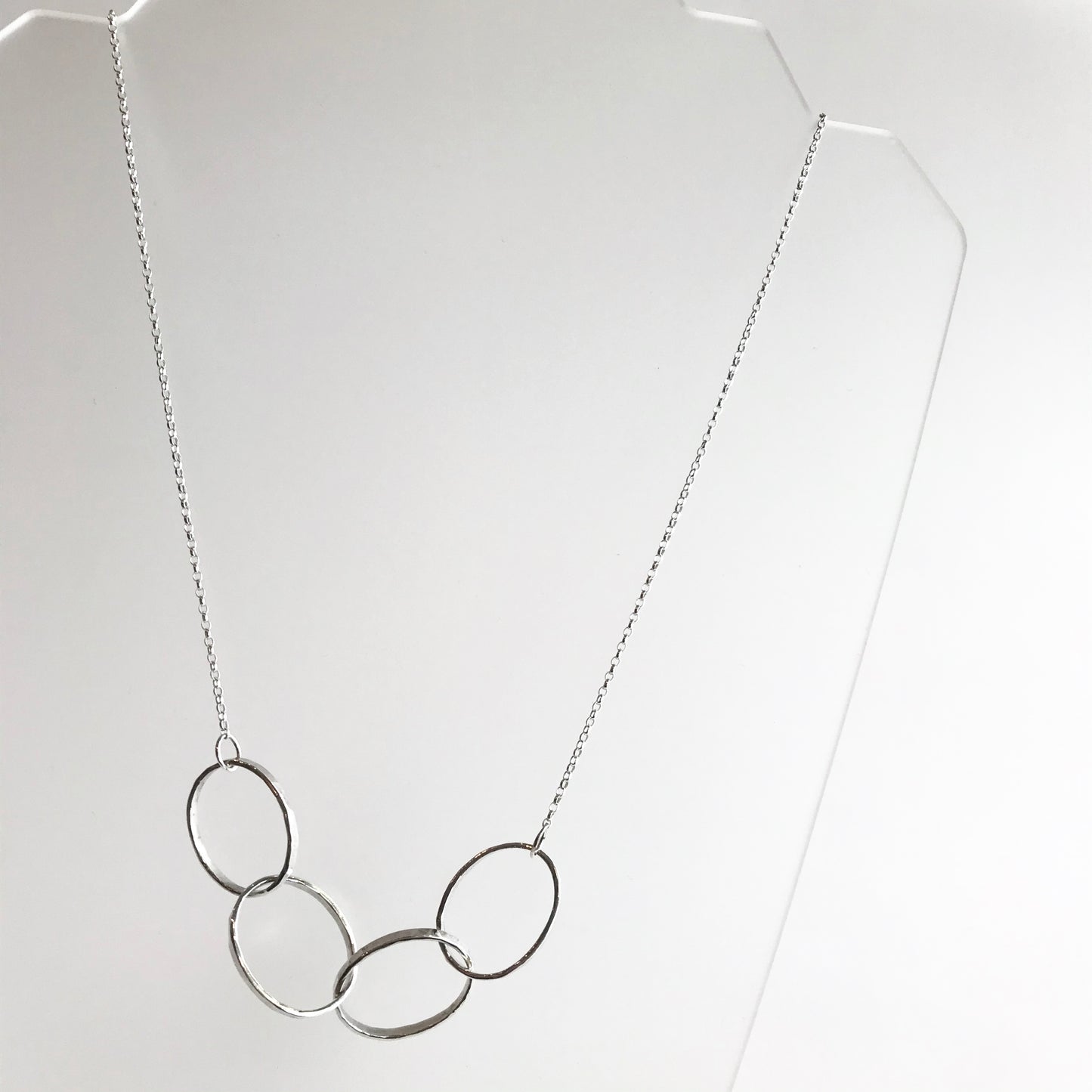 FADA - Beaten Oval Rings Necklace - Made in Ireland