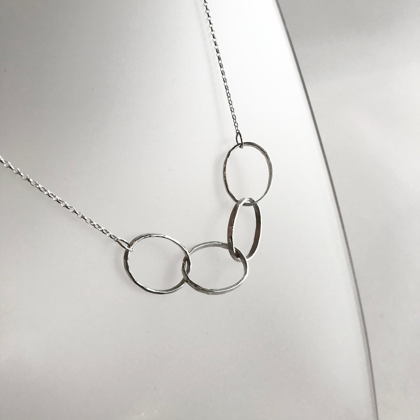 FADA - Beaten Oval Rings Necklace - Made in Ireland