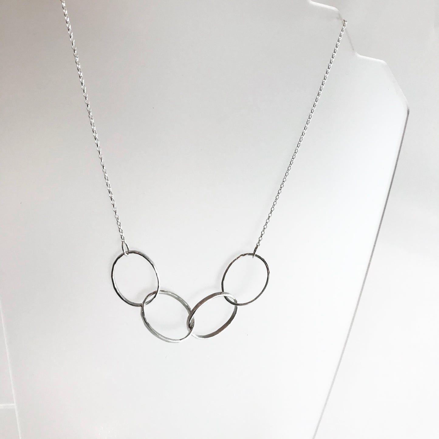 FADA - Beaten Oval Rings Necklace - Made in Ireland