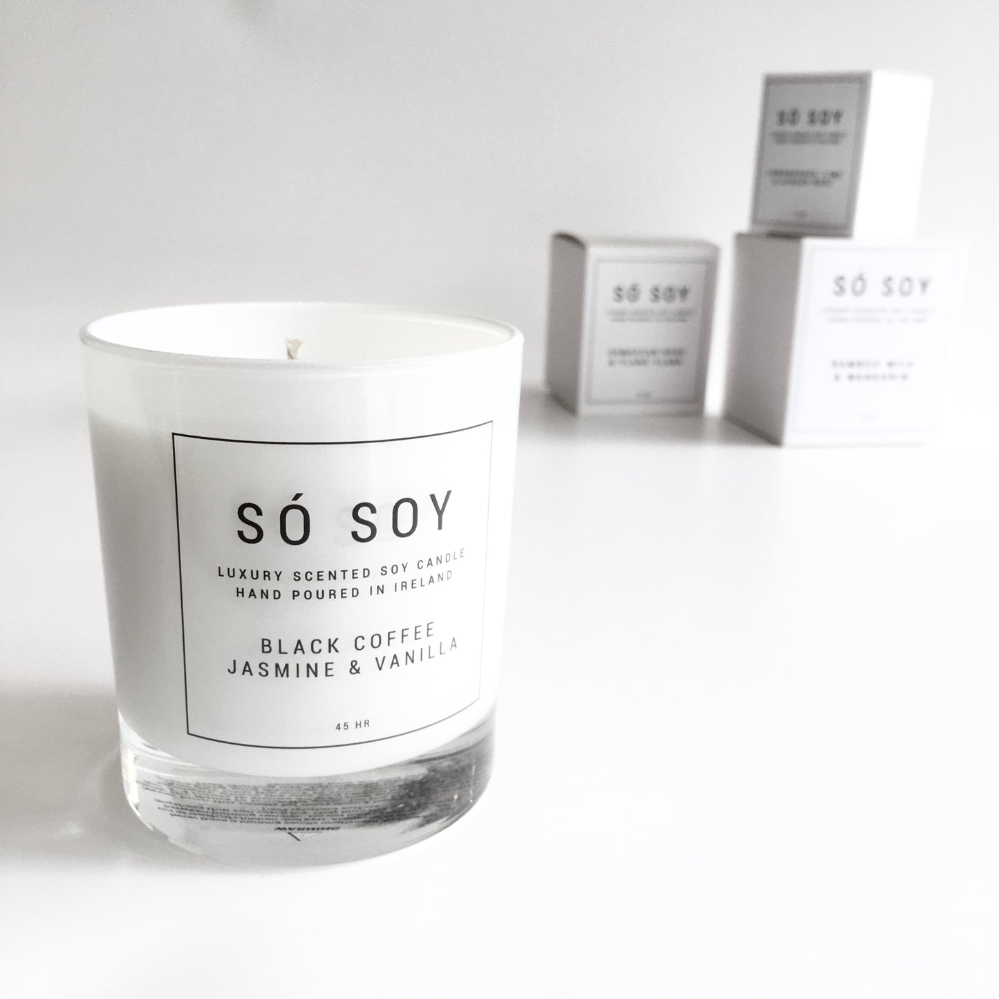 BLACK COFFEE, JASMINE & VANILLA Candle - SÓ SOY - Made in Ireland
