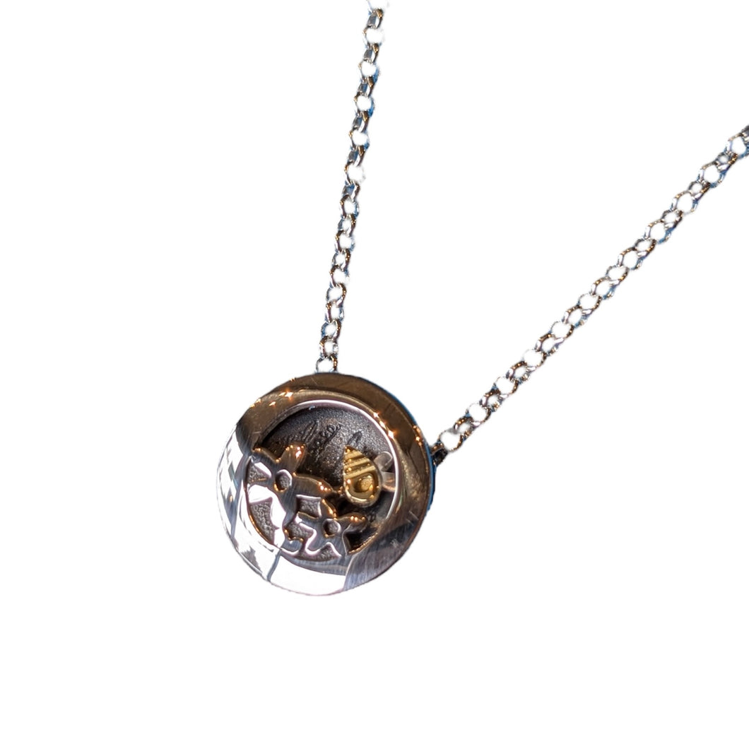 BUSY BEEING PENDANT - Kinetic Necklace (Silver & Gold)