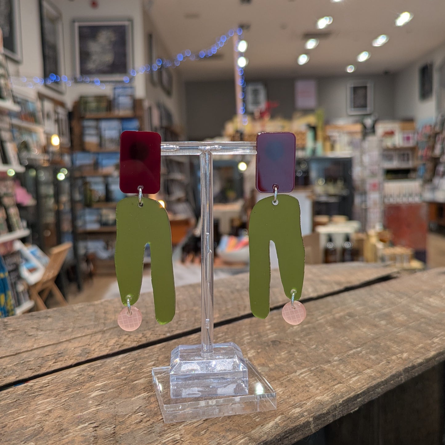 Eau Olive Earrings