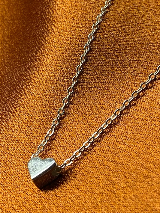 A Lil Bit of Love Necklace - Silver