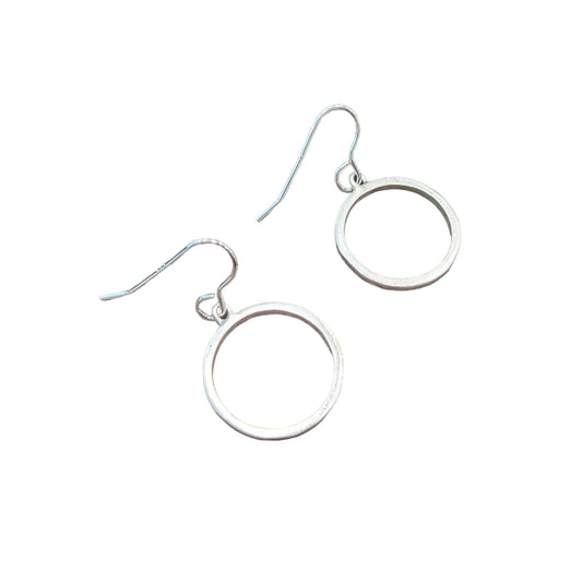 ANCAIRE - Silver Circle Drop Earrings - Made in Ireland