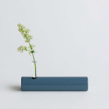 Load image into Gallery viewer, Wild Flower Vase - Grey
