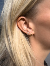 Load image into Gallery viewer, The Curve Studs - Gold
