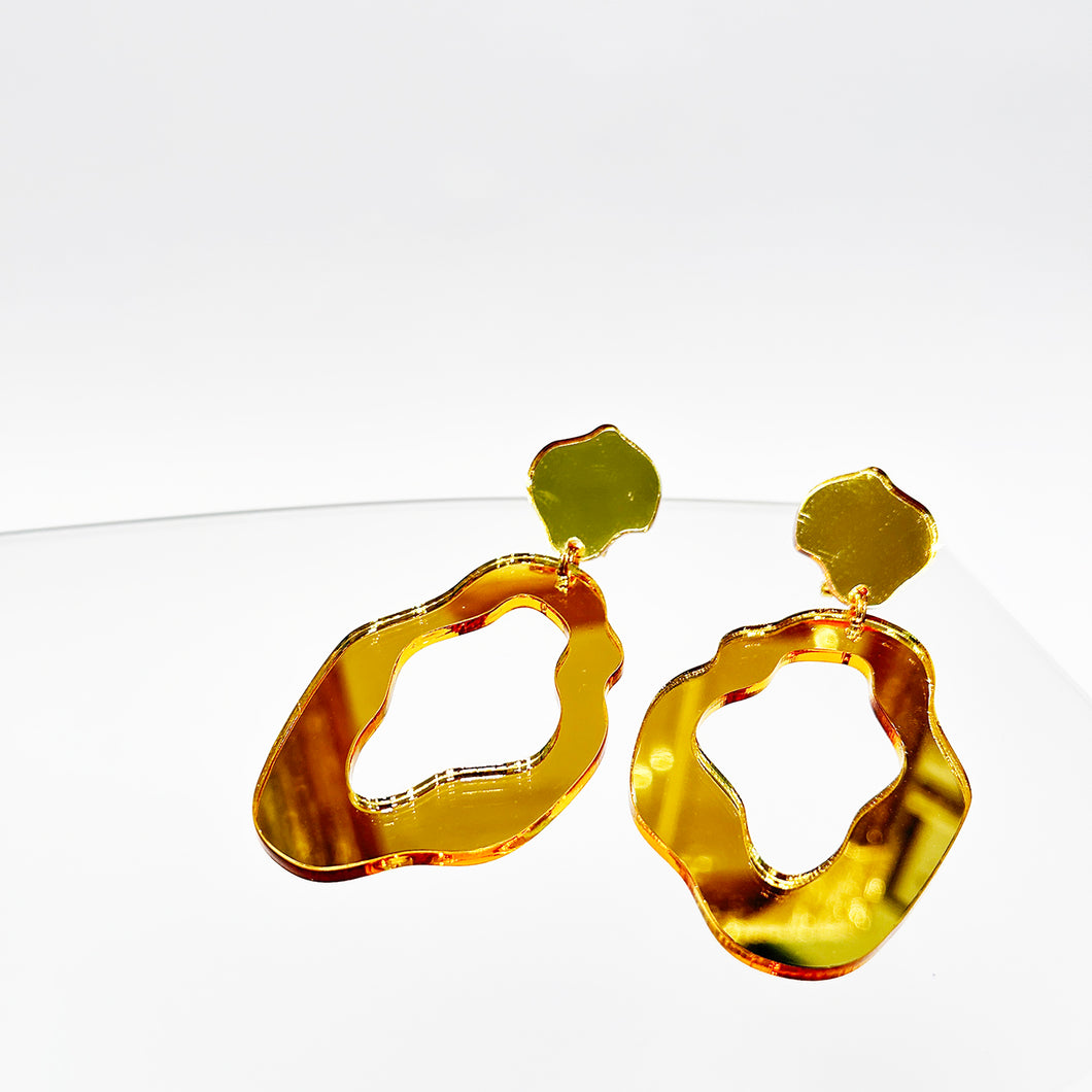 The Garden 1975 - Perspex Mirror Drop Earrings in Gold