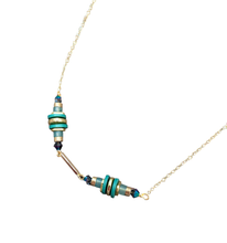 Load image into Gallery viewer, Solais Necklace - Aventurine &amp; Hematite
