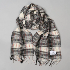 GREY FINE DIAMOND WEAVE SCARF - Molloy & Sons Donegal Tweed