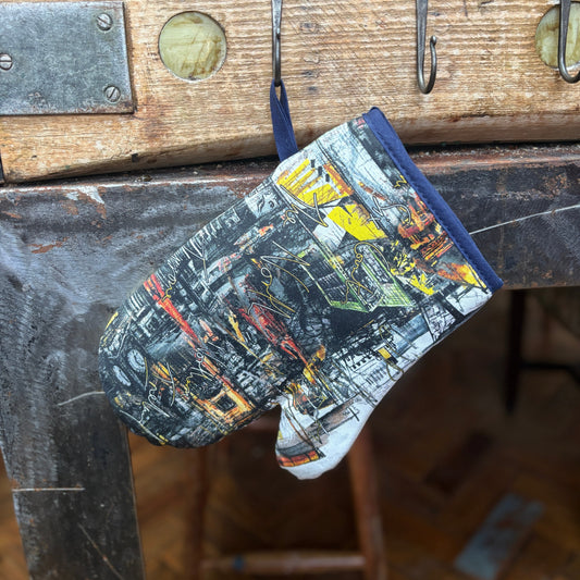 The North Single Oven Mitt - We Have It Wrapped Up