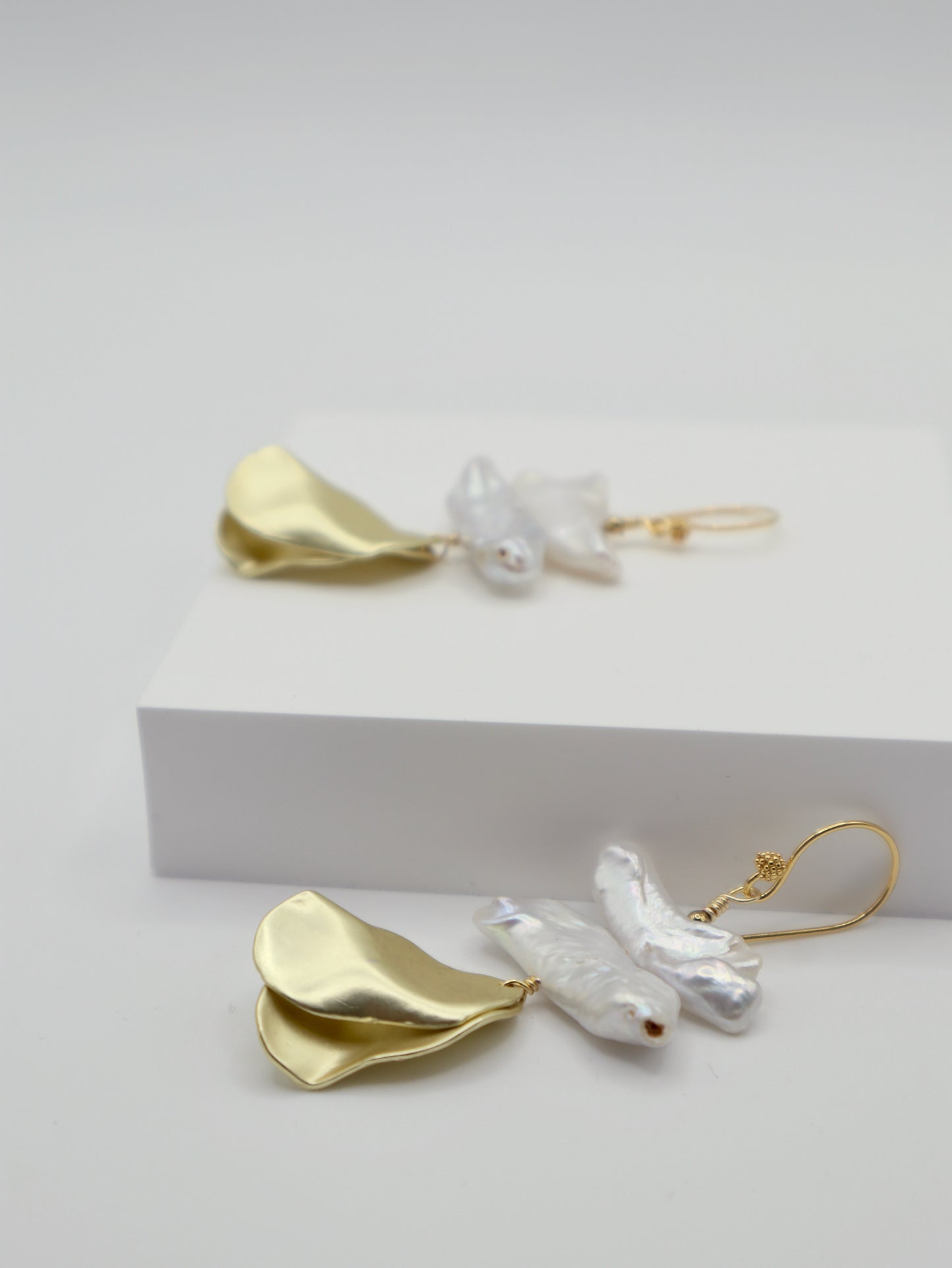 Petra Earrings - Vivien Walsh
