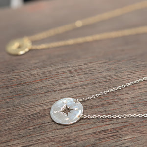 CUT OUT COMPASS Necklace - Silver