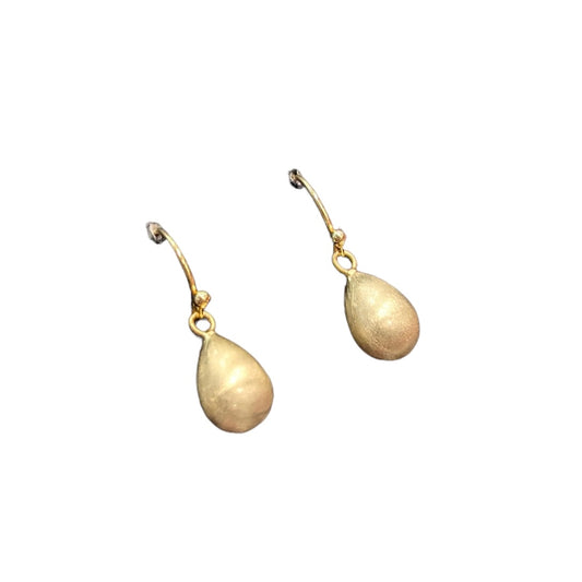 PEAR DROP Earrings - Gold