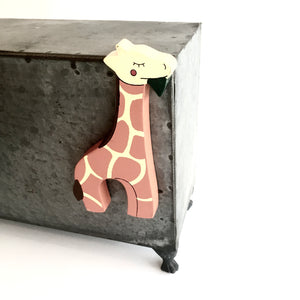 GIRAFFE - Wooden Animal Magnet