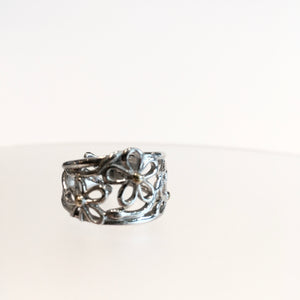 Daisy Ring - Solid Silver & Gold Plate