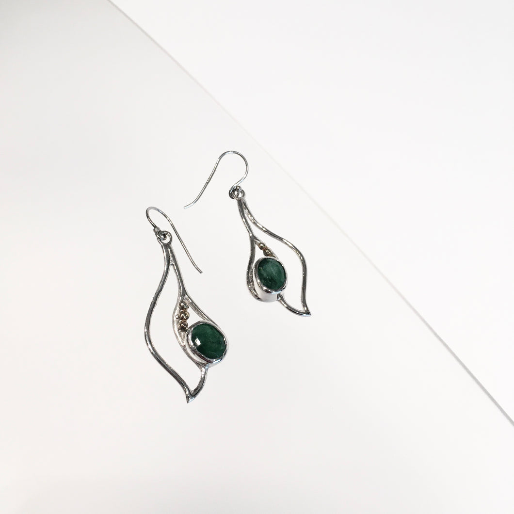 Iris Earrings Emerald - Silver & Gold Plate