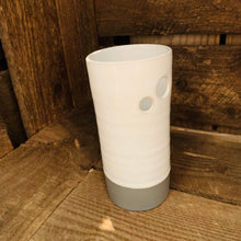 Load image into Gallery viewer, Vase Medium Grey - Diem Pottery
