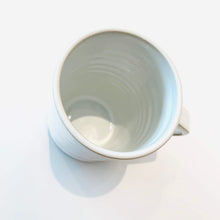 Load image into Gallery viewer, Mug Large Grey - Diem Pottery
