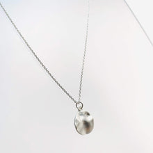 Load image into Gallery viewer, Silver Cornflake Necklace
