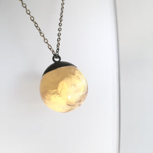 Load image into Gallery viewer, BUTTERCUP Pendant Necklace
