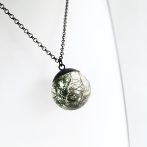 FOREST MOSS Pendant Necklace